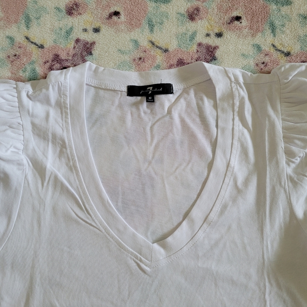 7 For All Mankind White Twist➰ Sleeve Top - Picture 3 of 14